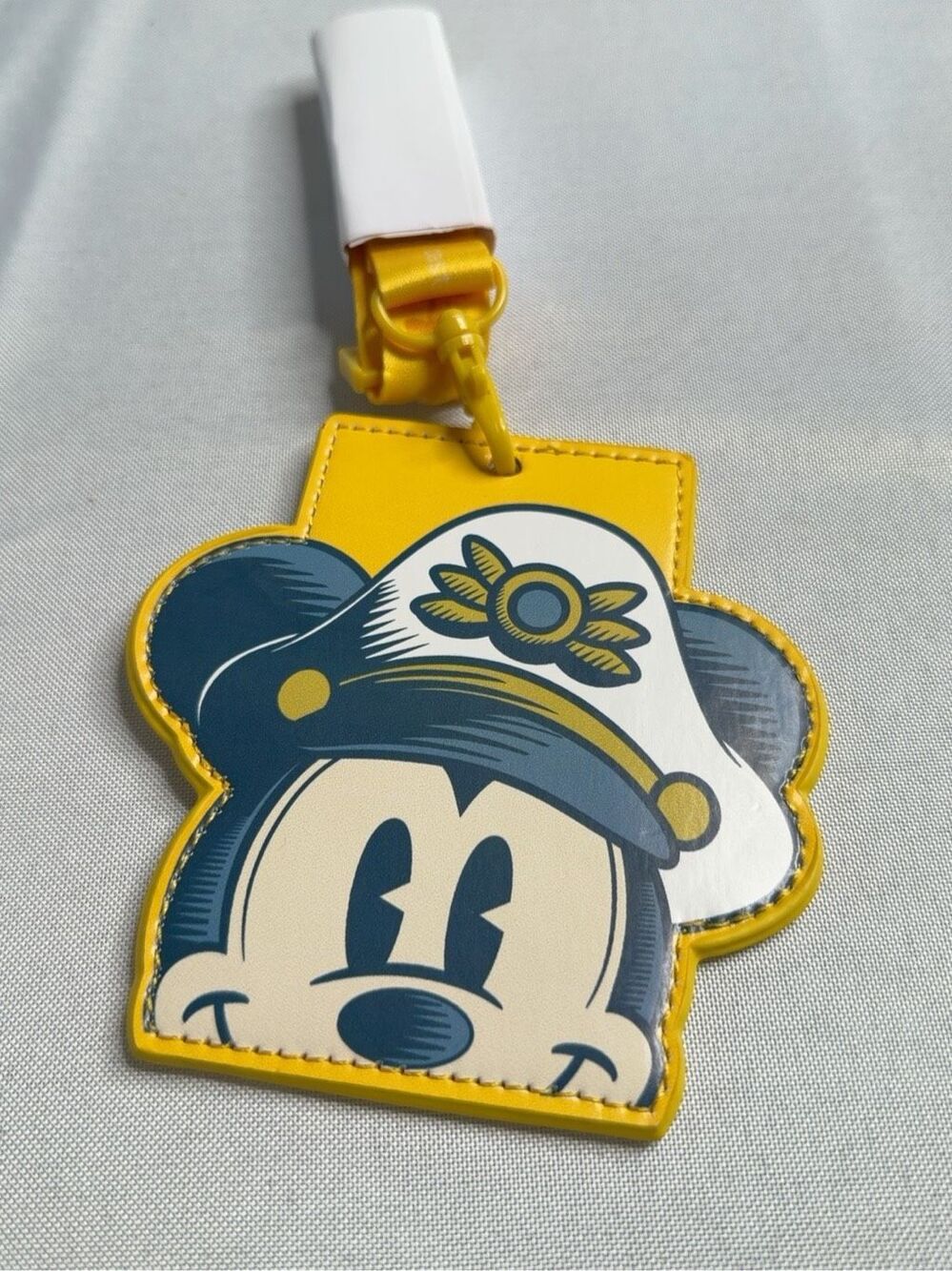 Disney Cruise Line Castaway Club Captain Mickey Mouse Yellow Luggage Tag